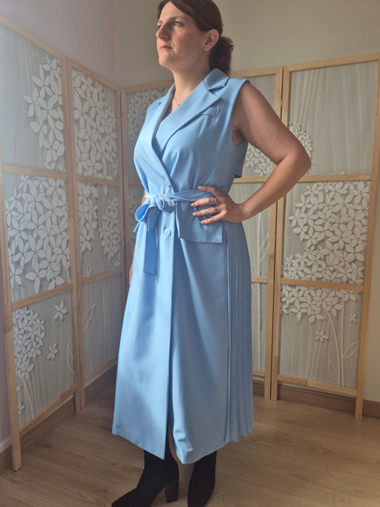 Robe tailleur sans manche