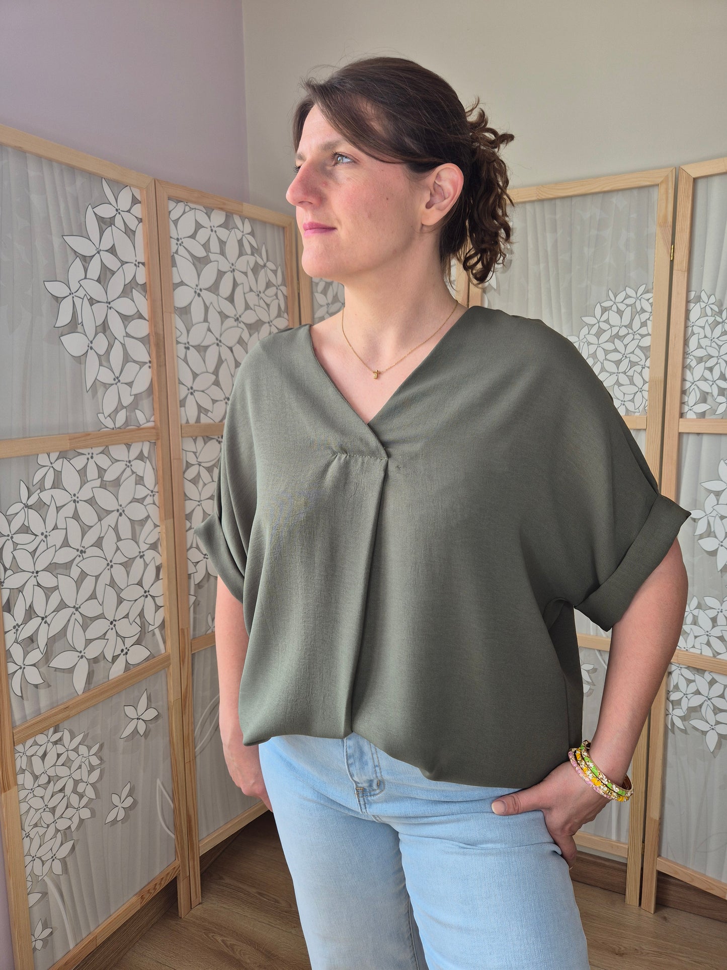 Blouse col V