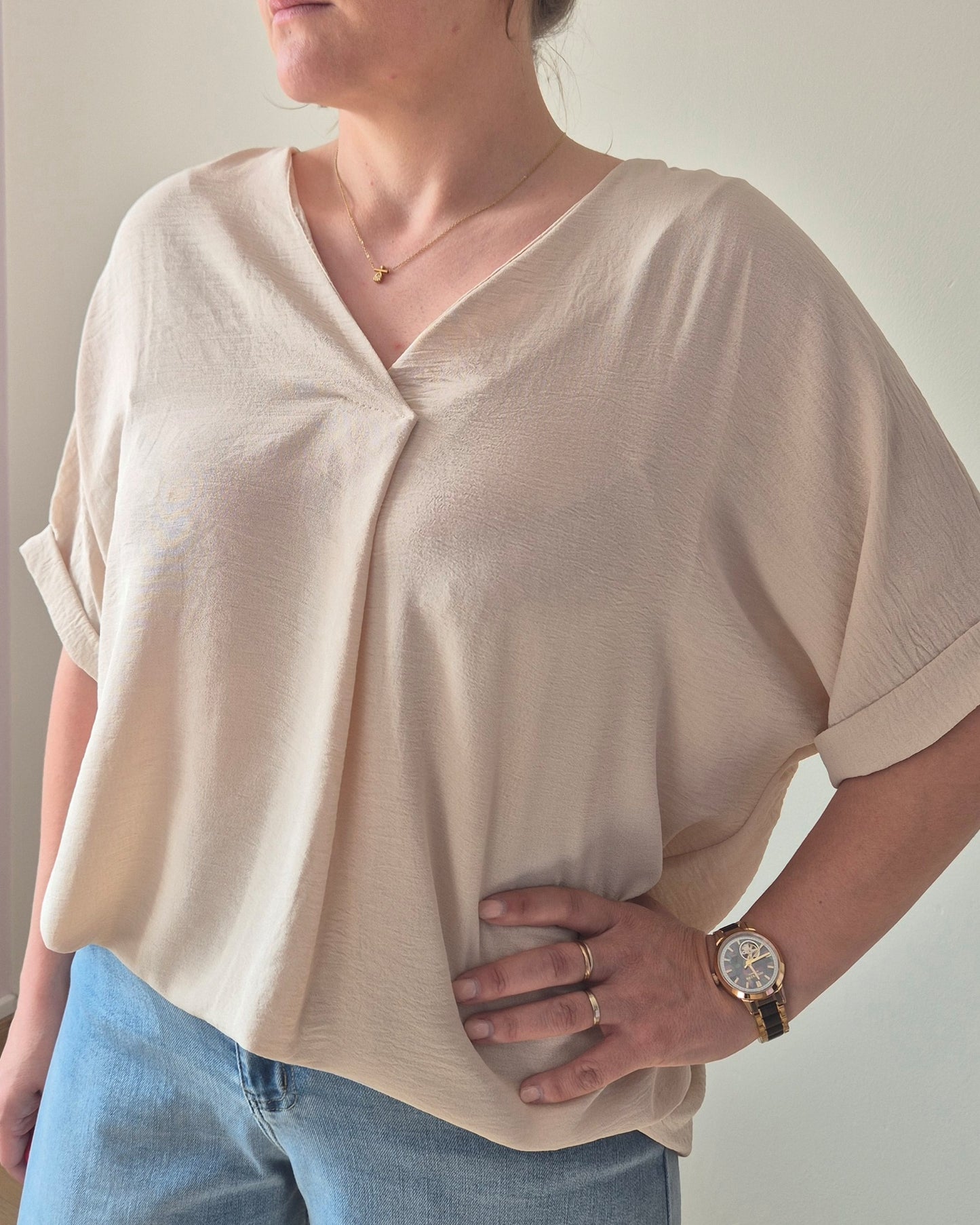 Blouse col V